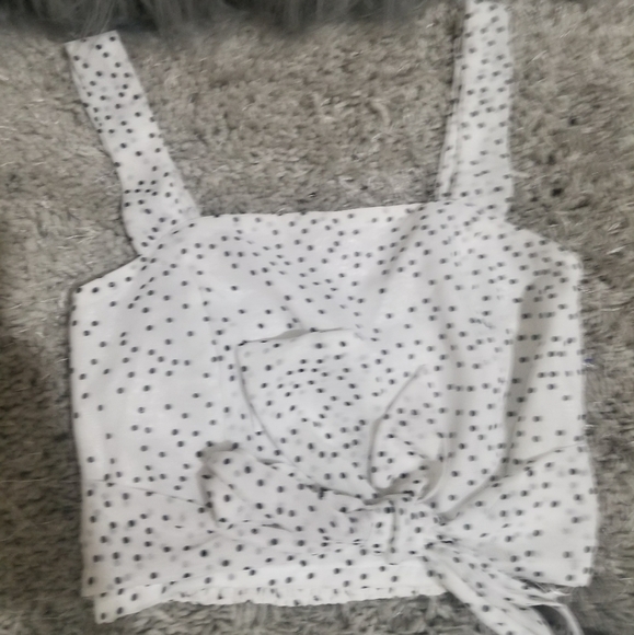 Two piece set - Picture 4 of 4